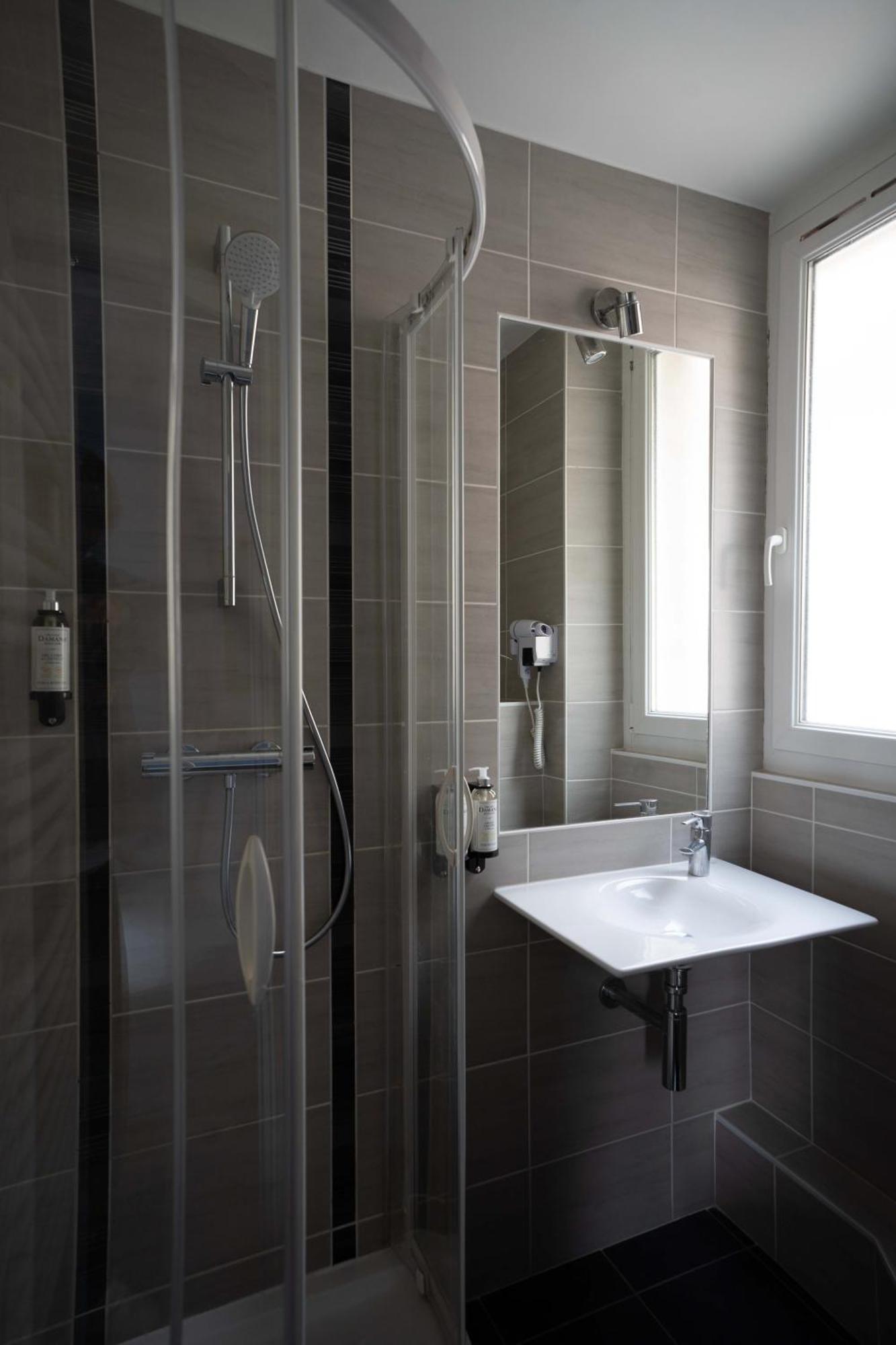 Hotel Le Croiseur Ginette - Entierement Renove Saint-Malo